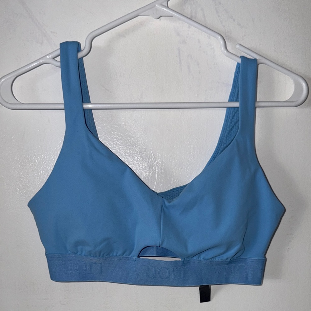 Vuori Women’s Blue Elevate Daily Sports Bra - M